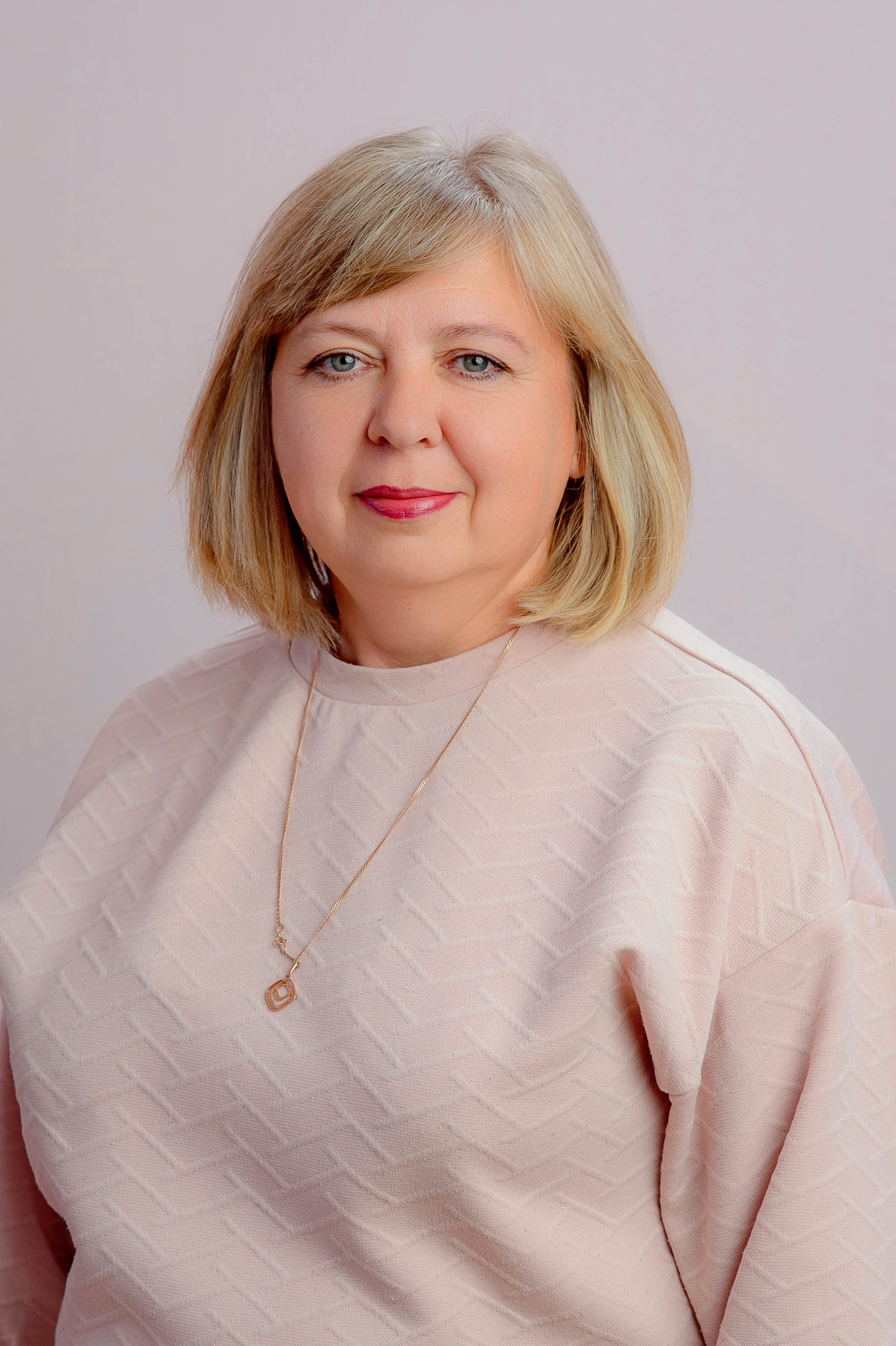 Воспитатель Шадрина Лариса Николаевна.